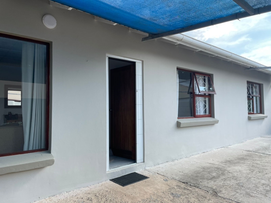 3 Bedroom Property for Sale in West Bank Eastern Cape